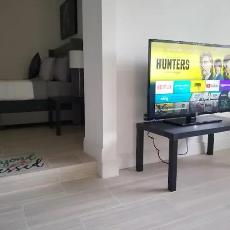 Cozy Private Apts In Hollywood By Hard Rock Casino! Extérieur photo