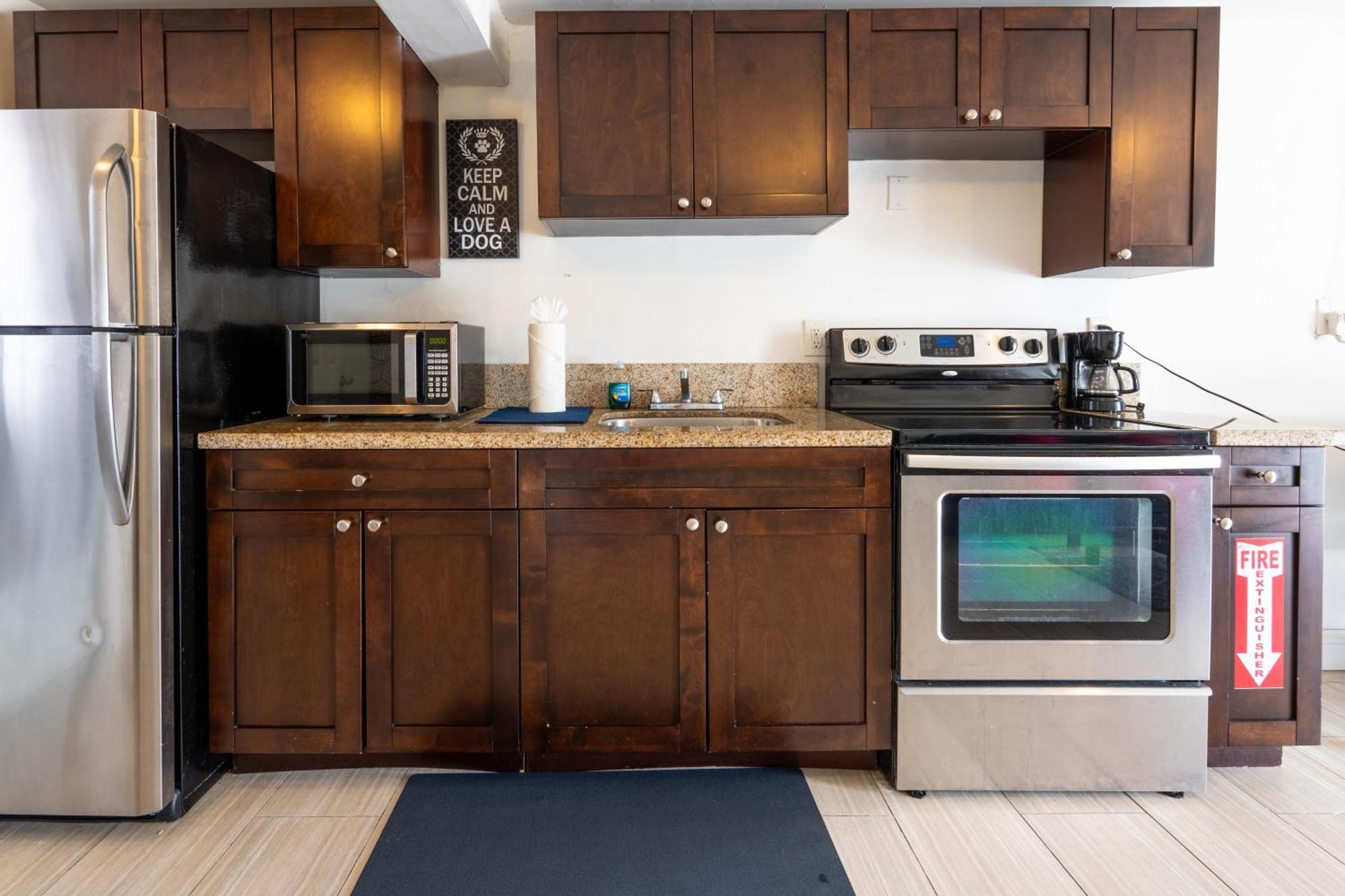 Cozy Private Apts In By Hard Rock Casino! Hollywood